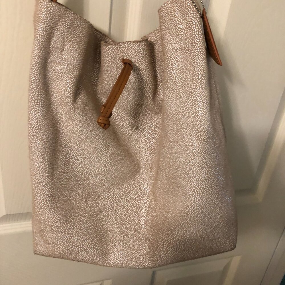 Sorial of New York beautiful bucket bag - Picture 9 of 9